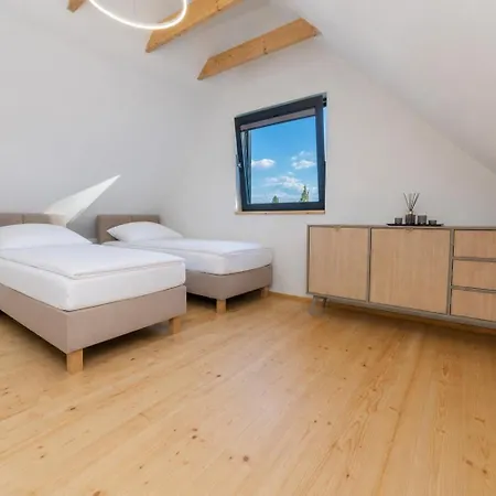Holiday home Dom Pod Lasem